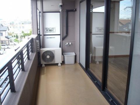 バルコニー　ベランダ