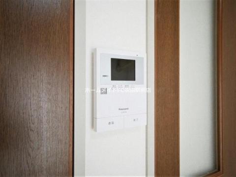 セキュリティ　カメラ付インターホン（イメージ）