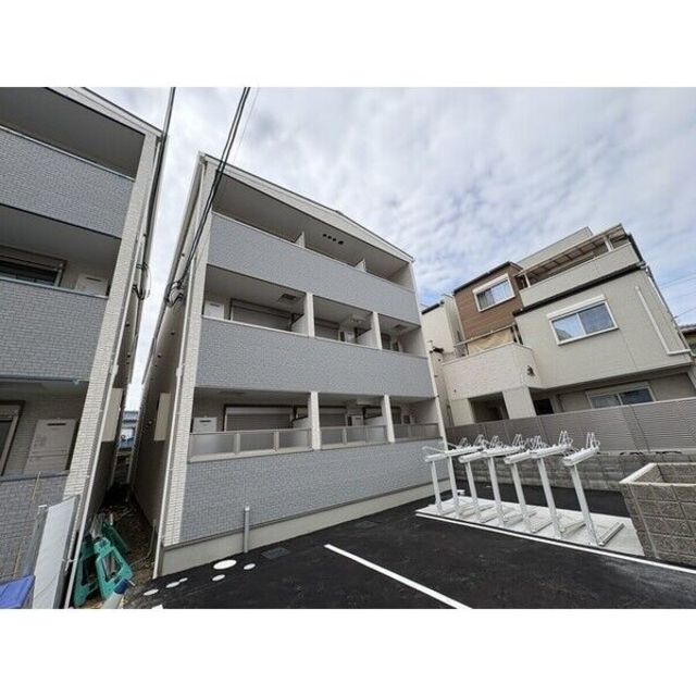 ＪＲ福知山線 塚口駅 徒歩13分 3階建 築1年の外観写真
