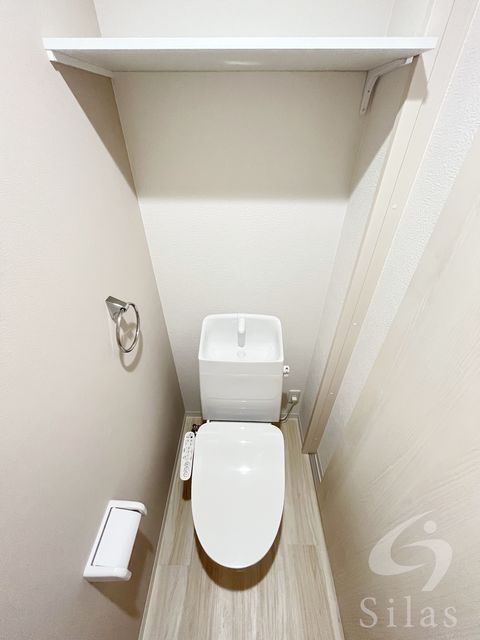 ＪＲ福知山線 塚口駅 徒歩13分 3階建 築1年のトイレ写真