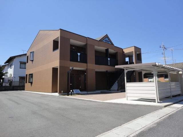ＪＲ山陰本線 東山公園駅 徒歩32分 築17年