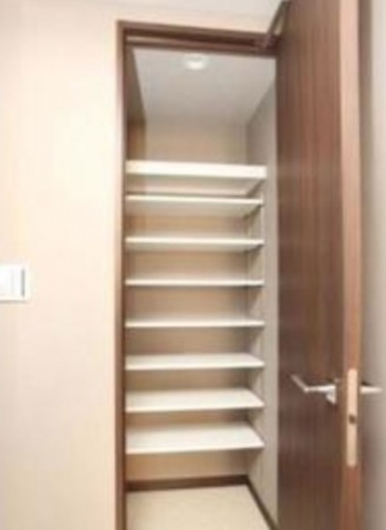 玄関　※別部屋参照