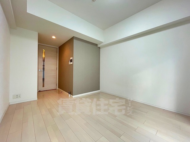 サムティ大阪GRAND EAST2の居間写真