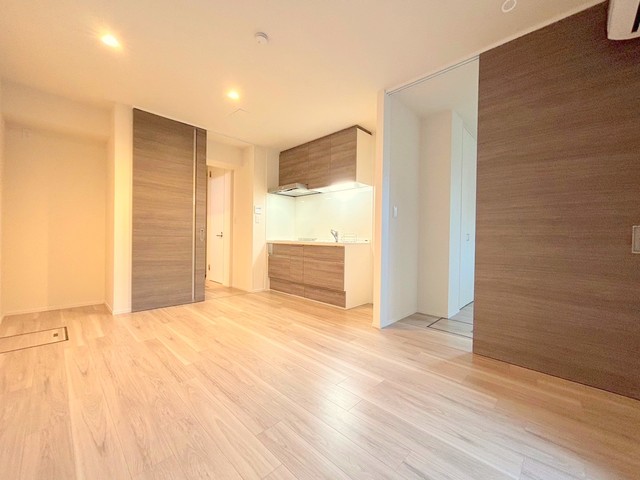 居室・リビング　※別部屋参考写真