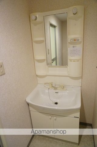 近鉄大阪線 近鉄八尾駅 徒歩13分 7階建 築27年の内装写真