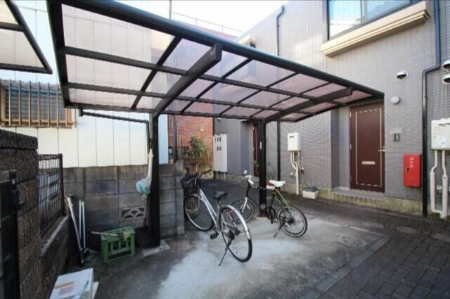 東急東横線 都立大学駅 徒歩8分 2階建 築27年の外観写真