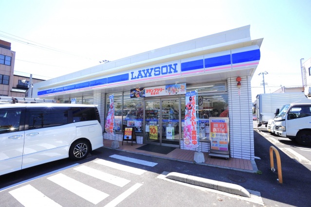 コンビニ　ローソン高松今里町2丁目店（コンビニ）まで558m