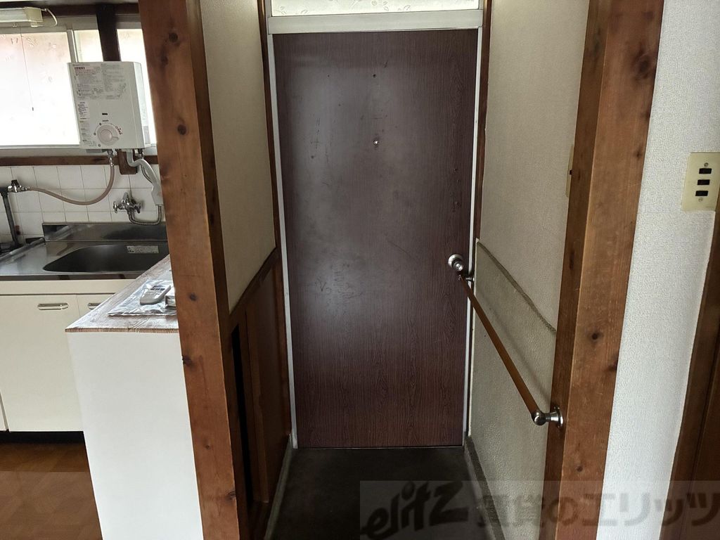 玄関　玄関