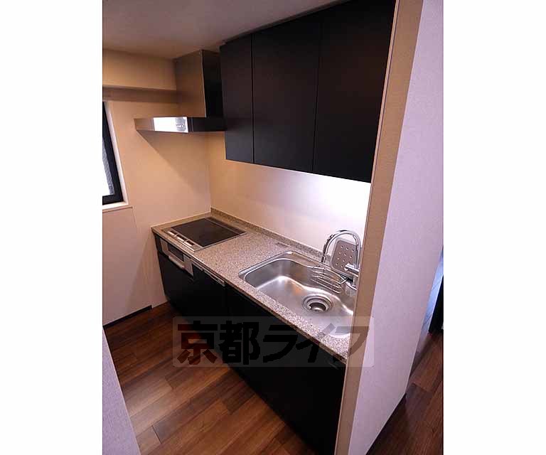 ロジュマン京都三条柳馬場のキッチン写真