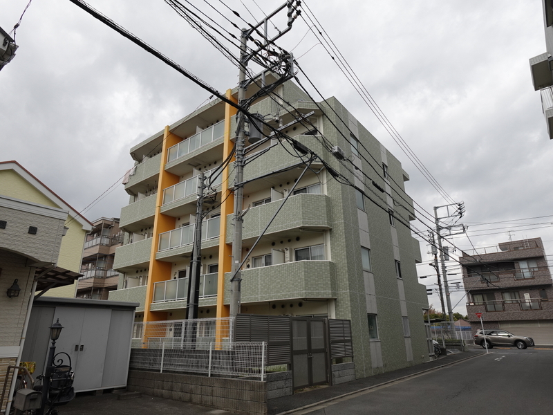 センチュリー三鷹井口弐番館の外観写真
