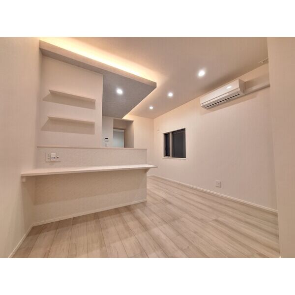 名鉄瀬戸線 瓢箪山駅 徒歩3分 3階建 築1年の内装写真