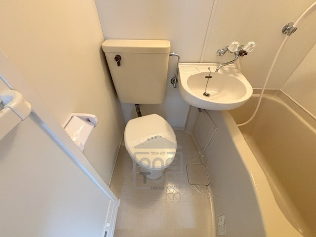 プチハイツタナカのトイレ写真