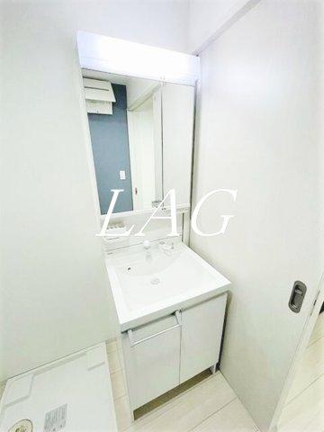 洗面設備　洗面台です。
