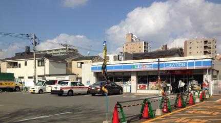 コンビニ　ローソン箱崎宮前店（コンビニ）まで267m