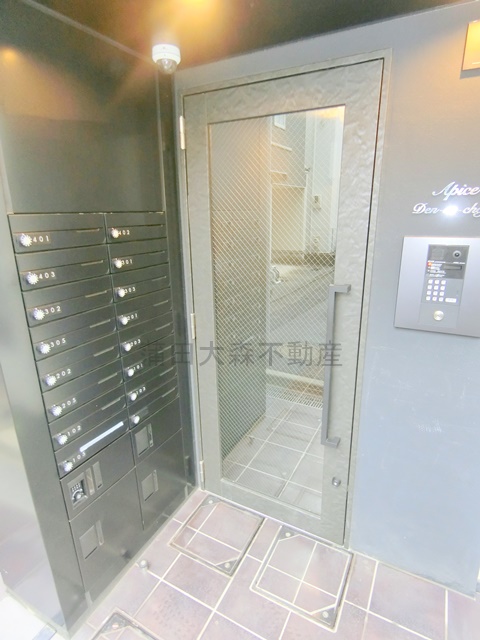 エントランス　TVモニター付オートロック宅配BOXメールBOX