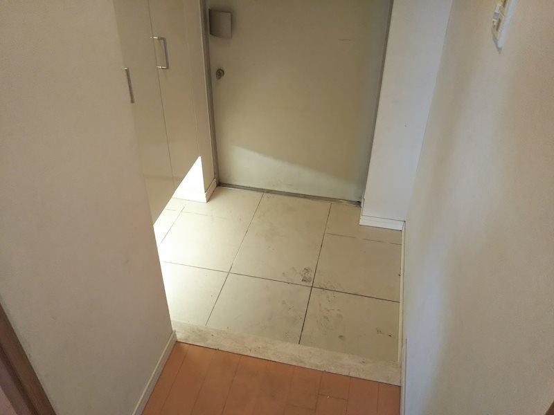 玄関　別のお部屋の写真です。