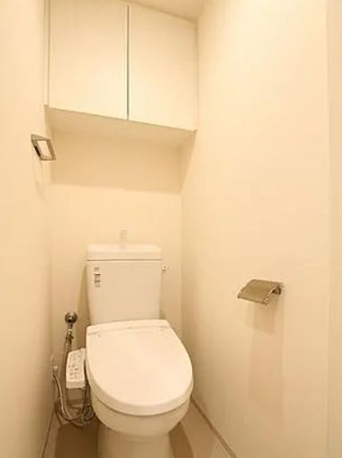 ＪＲ横須賀線 西大井駅 徒歩5分 9階建 築11年のトイレ写真