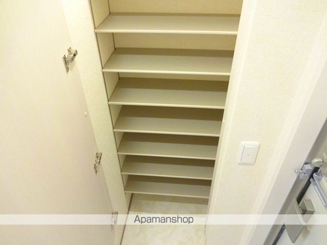 エトワール青木の玄関写真