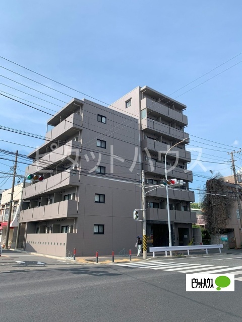 ルーブル横濱南太田弐番館の外観写真