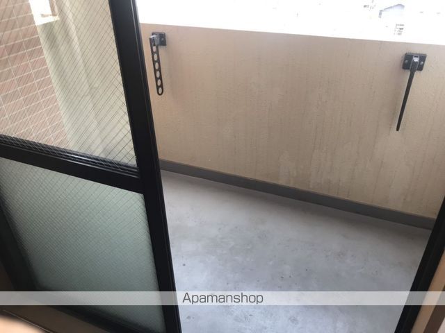 ＪＲ中央線 三鷹駅 徒歩3分 9階建 築30年の内装写真