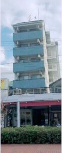 阪急神戸線 神崎川駅 徒歩2分 築31年