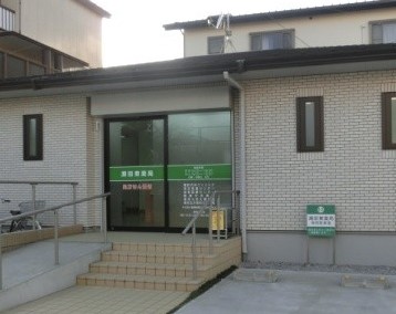 ドラックストア　瀬田東薬局（ドラッグストア）まで413m