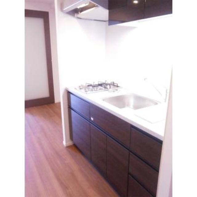 キッチン　※写真は同タイプ住戸です。