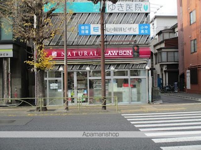 コンビニ　ナチュラルローソン東大赤門前店（コンビニ）まで322m