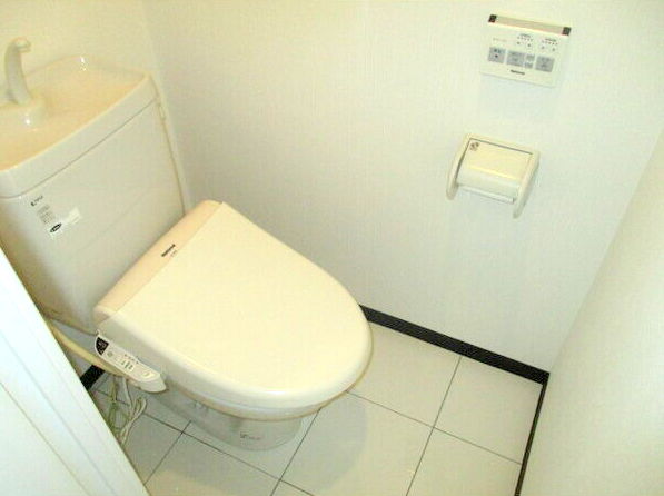 トロワメゾンのトイレ写真
