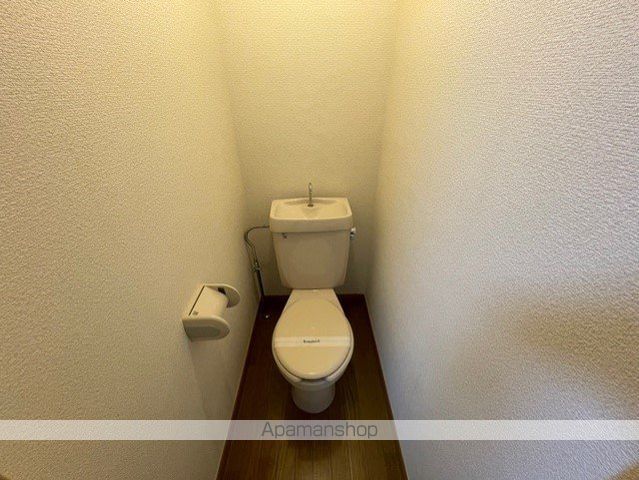 レオパレスフェリスのトイレ写真