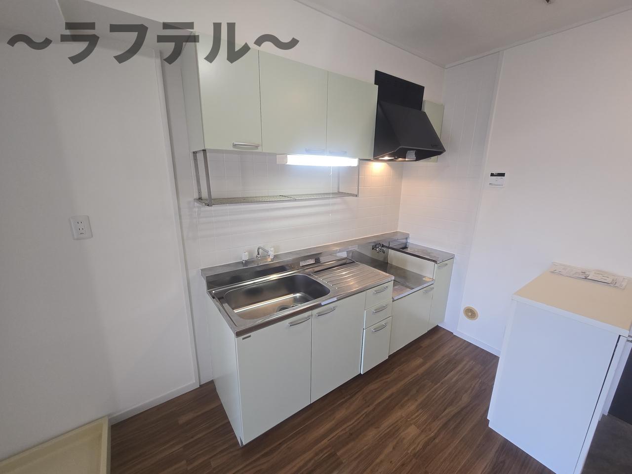 キッチン　別部屋イメージ写真