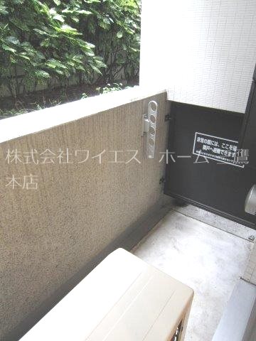 バルコニー　ベランダ