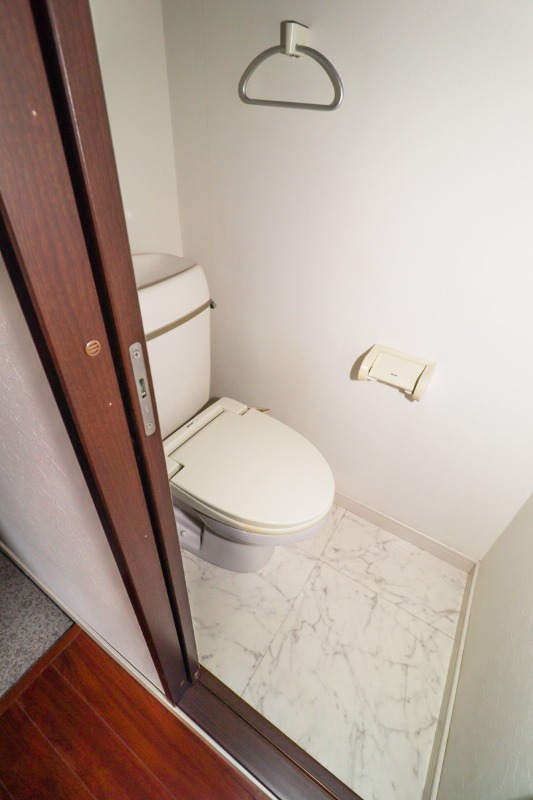 トイレ　図面と現状に相違がある場合には現状を優先