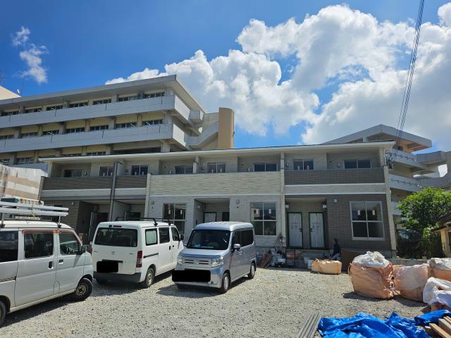 建物外観　建築中