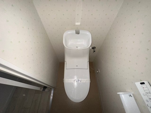 トイレ　清潔感のあるトイレです