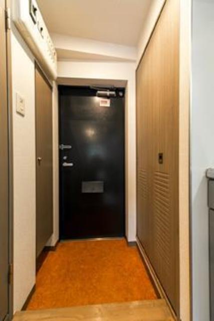 玄関　※写真は同タイプ住戸です。