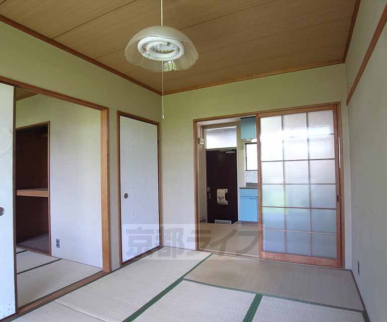 居室・リビング　今では希少な和室です