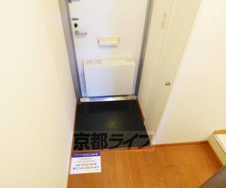 玄関　シューズボックス付きで便利です。