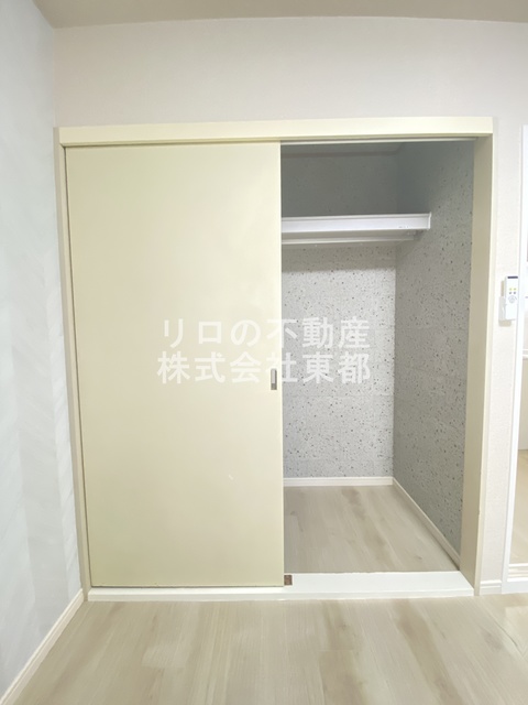 収納　奥行のある収納付です！増えがちな荷物をもスッキリ収納できます