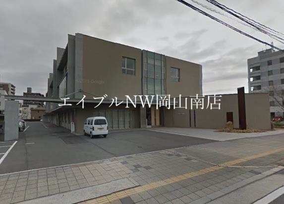 【岡山市北区大元駅前のマンションの病院】