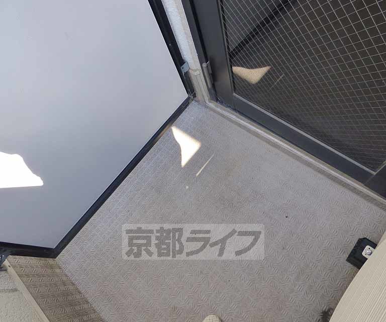 【京都市下京区綾材木町のマンションのバルコニー】