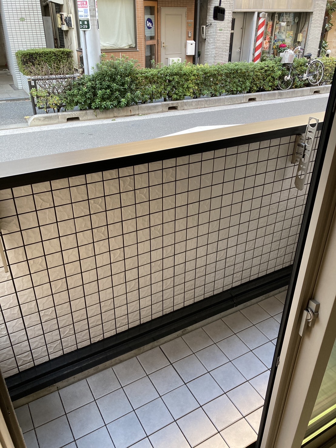 バルコニー