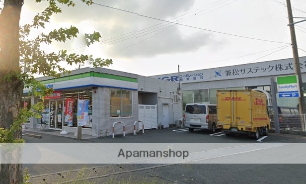 コンビニ　ファミリーマート（コンビニ）まで423m