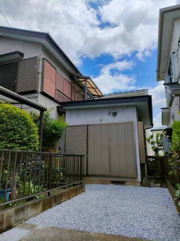 平塚田村７戸建ての建物外観