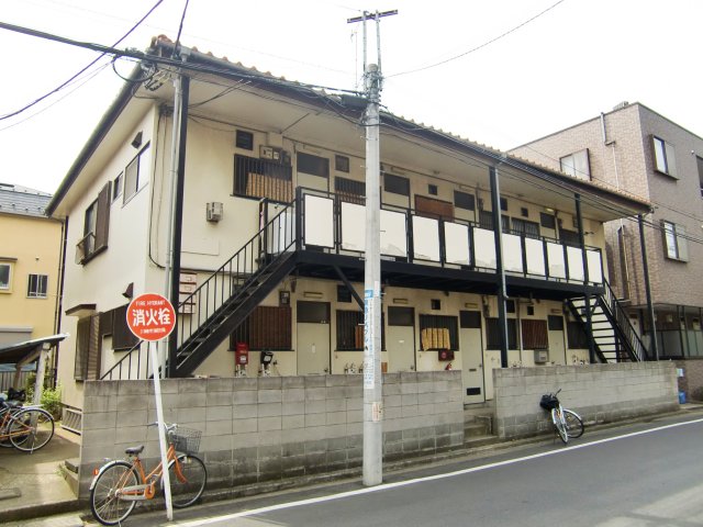 サニーハイツ青山の建物外観