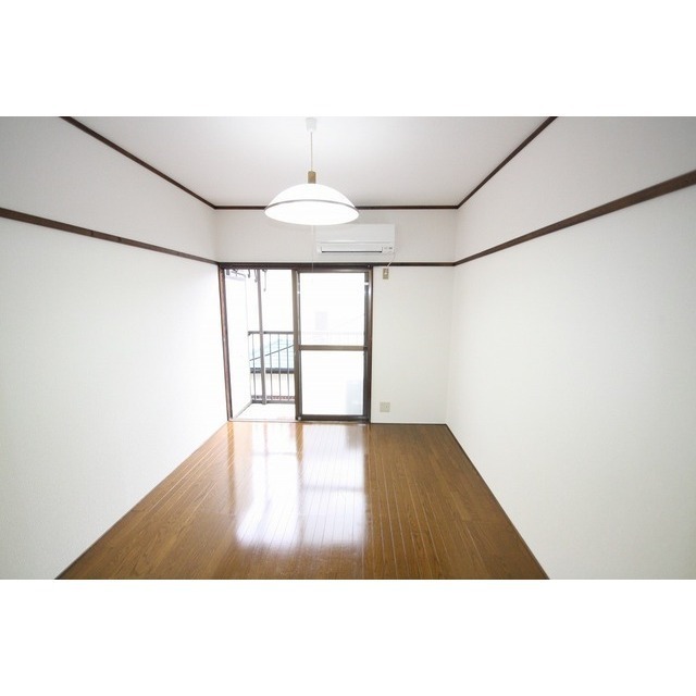 居室・リビング　洋室６帖