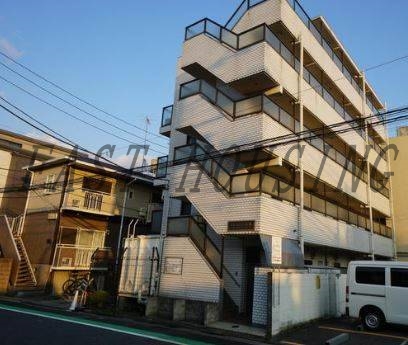 渋谷区笹塚のマンションの建物外観