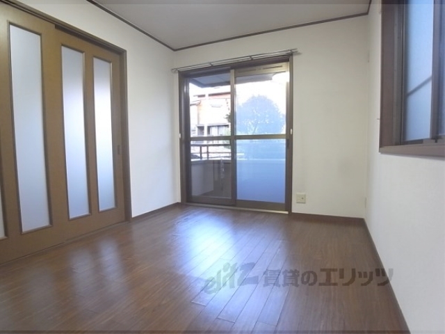 居室・リビング　洋室