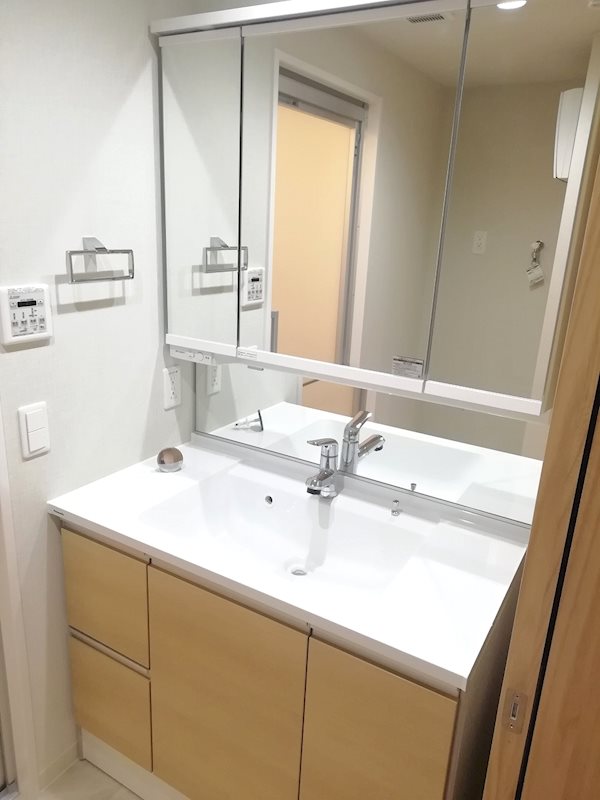 洗面設備　※別部屋のお写真になります