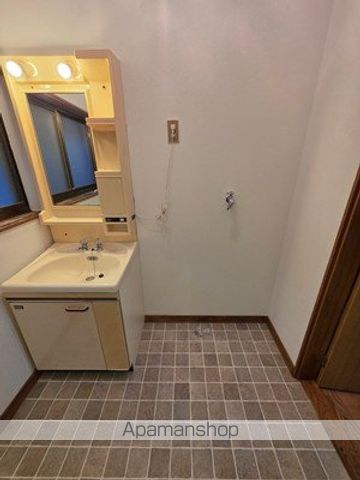 松浦道田町5-3-2 貸家Cの内装写真